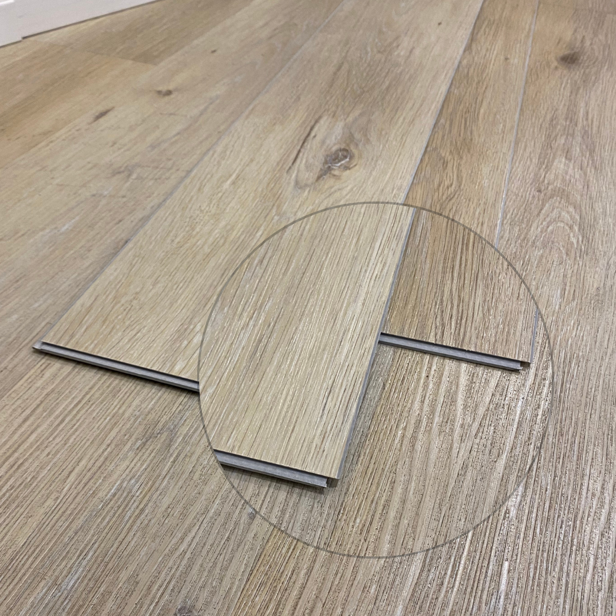 Piso Vinilico SPC Simil Madera Roble Eslavonia /la caja